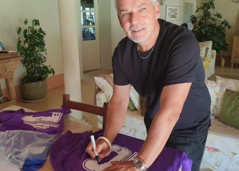 All’asta le maglie del “Divin Codino” a favore dell’AISLA
