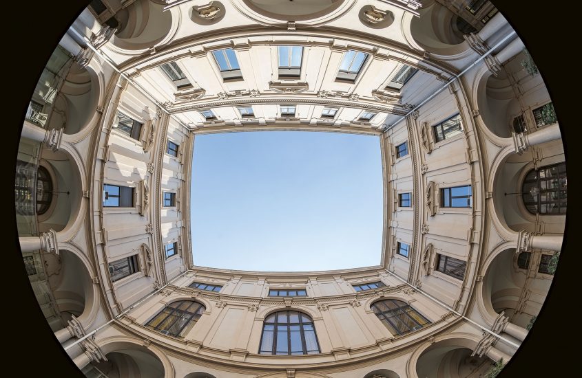 Svelati i segreti del secentesco palazzo Perrone di San Martino