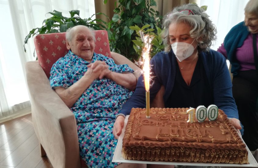 Zia Gigia: a 100 anni  svela la sua ricetta segreta per la pasta e fagioli