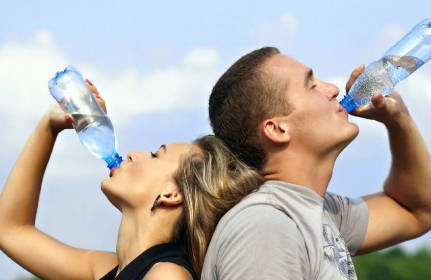 “Dubai Can”, eliminate 1 milione di bottiglie di plastica monouso