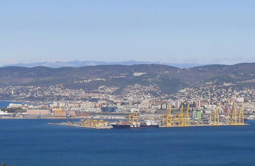 Idrogeno verde, la scelta più sostenibile nel porto di Trieste