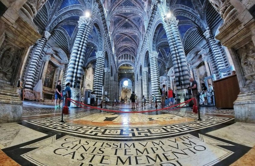 Alla scoperta del pavimento alchemico del Duomo di Siena